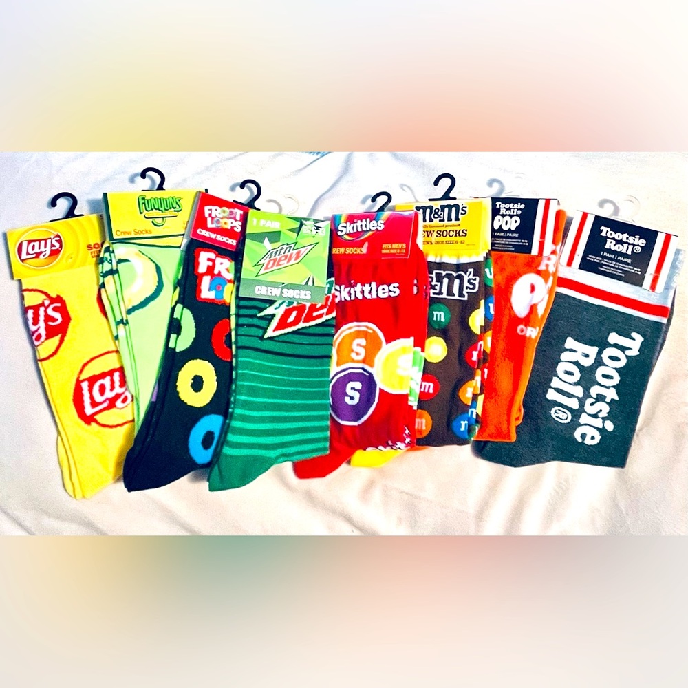 Snack Faves Crew Socks ~ 8 Pairs